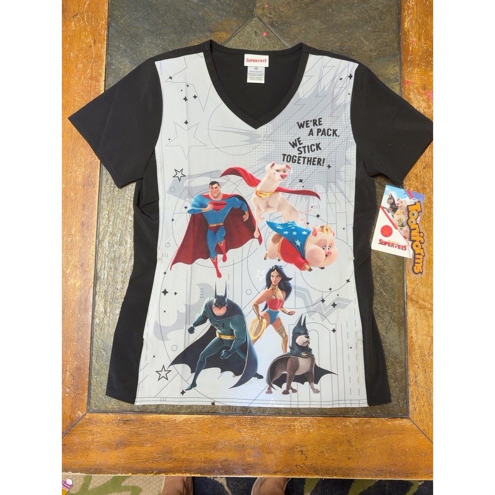 Tooniforms Cherokee DC League of Super-Pets Scrub Top Black TF627 XS NEW